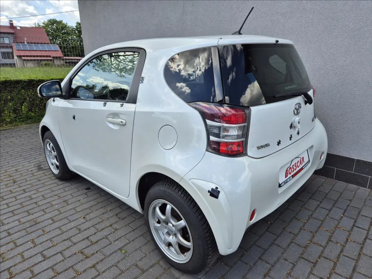 Toyota iQ - Náhled 4