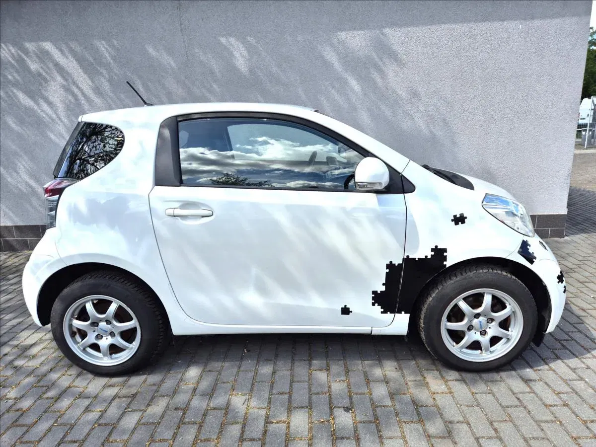 Toyota iQ - Náhled 8