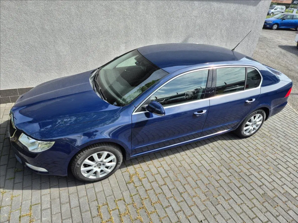 Škoda Superb - Náhled 2