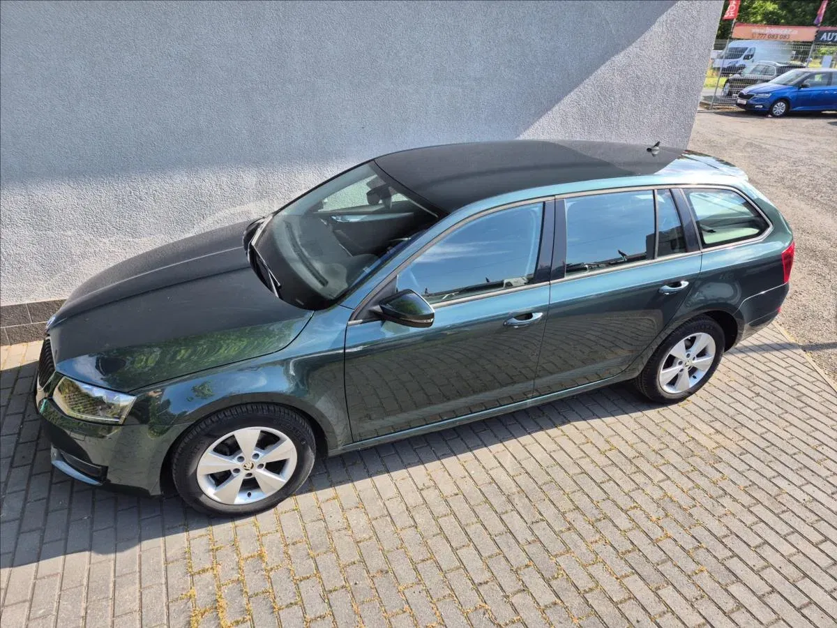 Škoda Octavia - Náhled 2