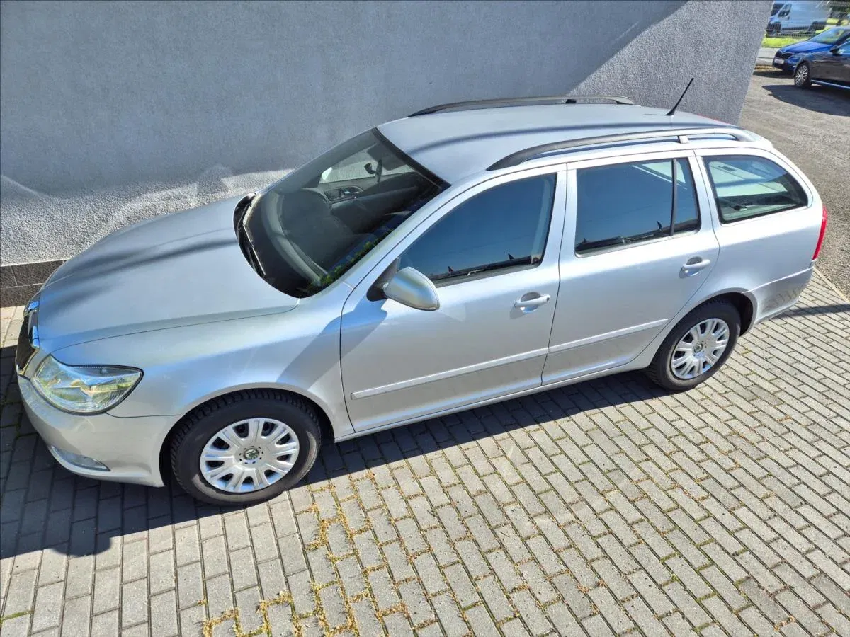 Škoda Octavia - Náhled 2