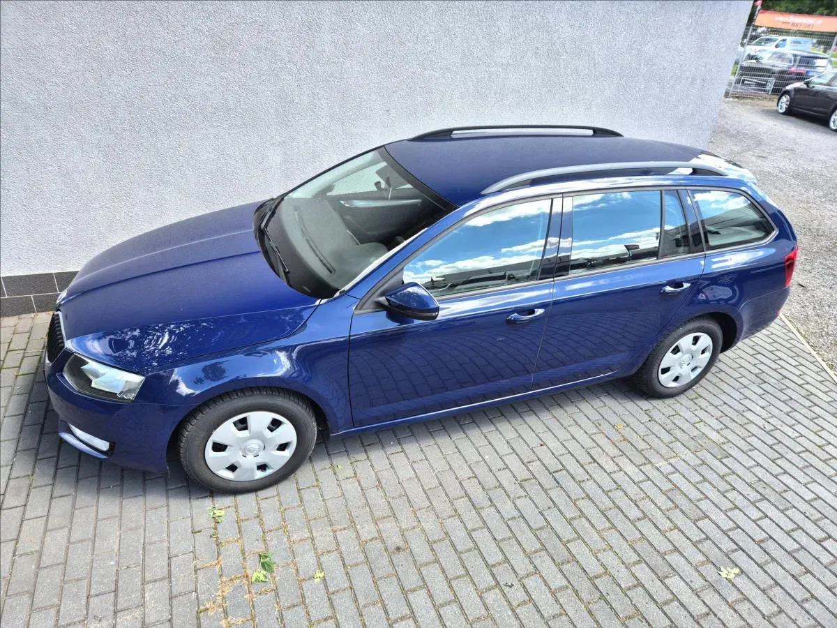 Škoda Octavia - Náhled 2