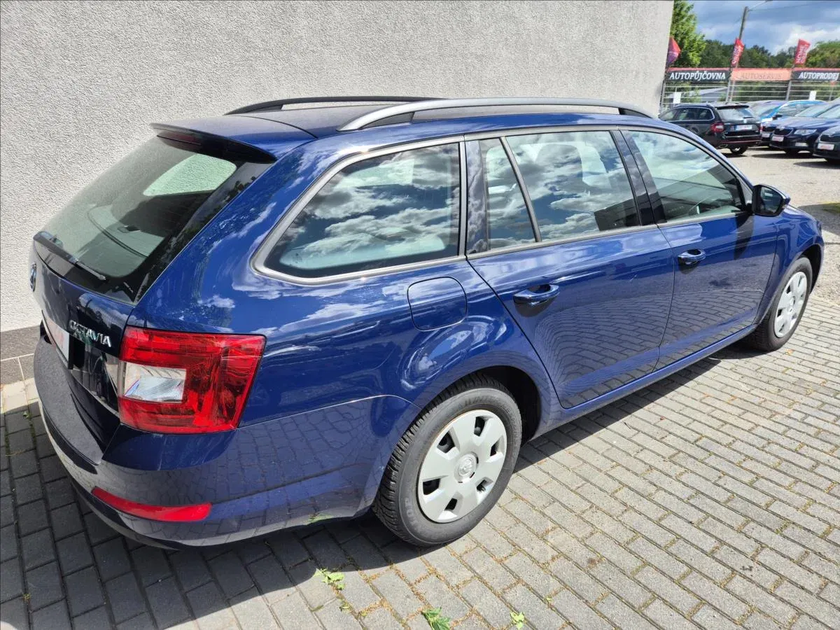 Škoda Octavia - Náhled 6