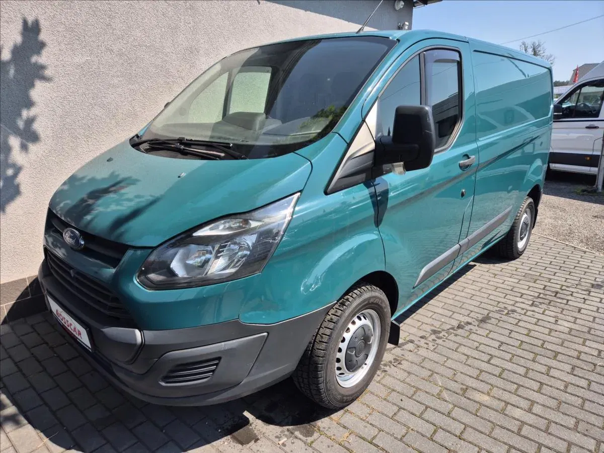 Ford Transit Custom – fotografie 1