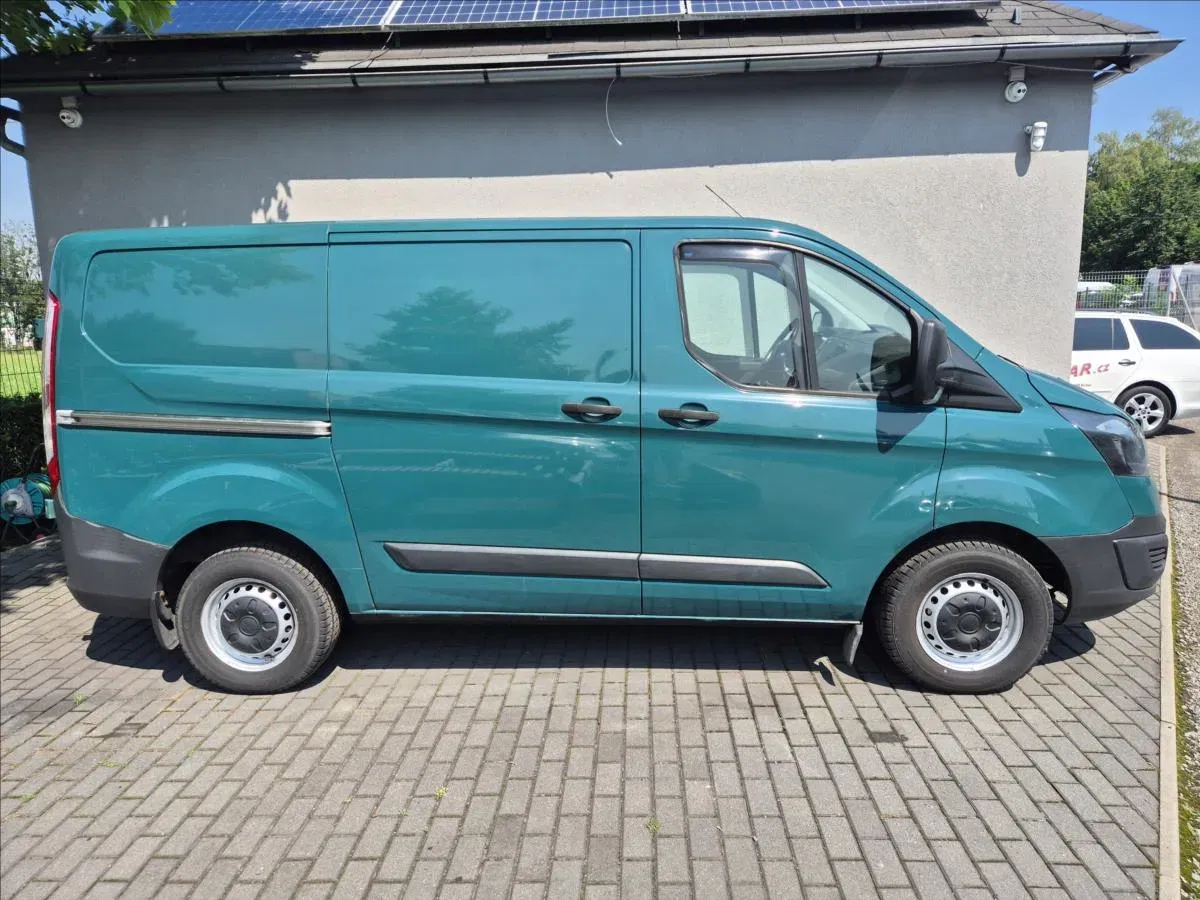 Ford Transit Custom - Náhled 8