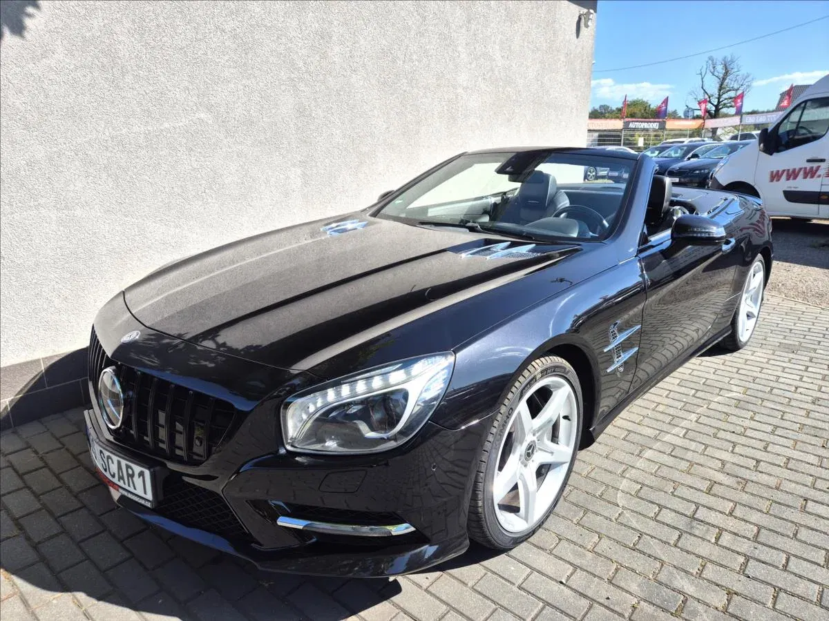 Mercedes-Benz SL – fotografie 1