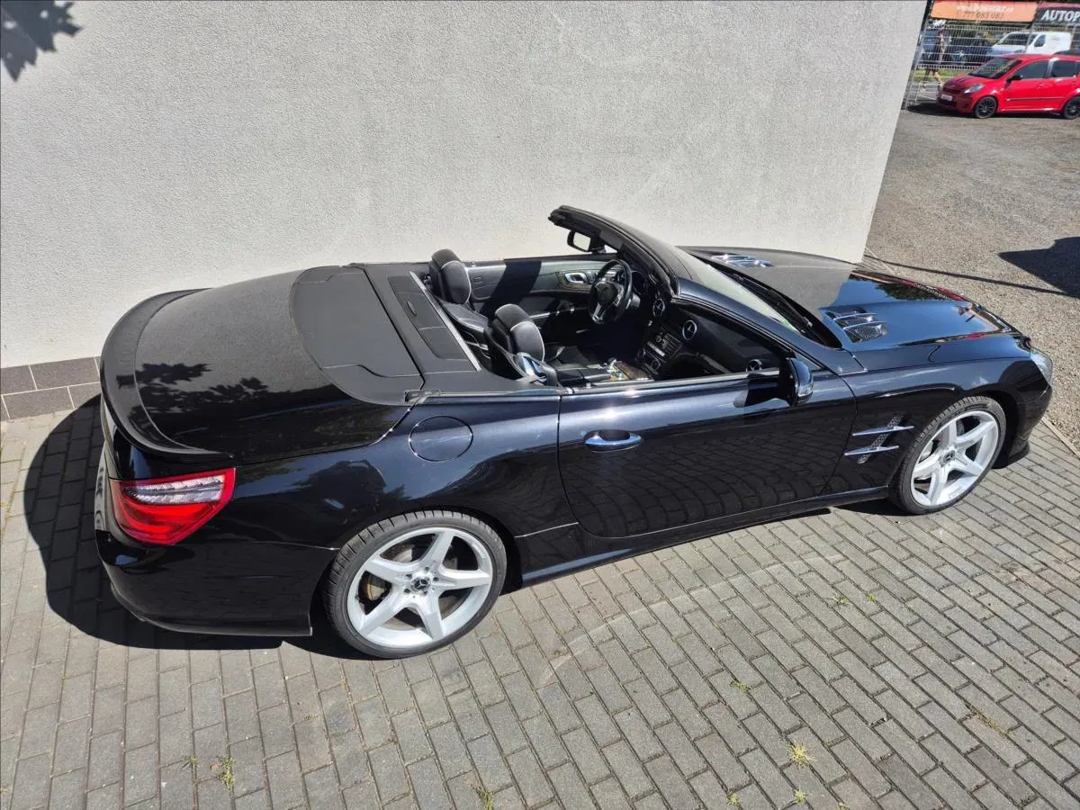 Mercedes-Benz SL - Náhled 7