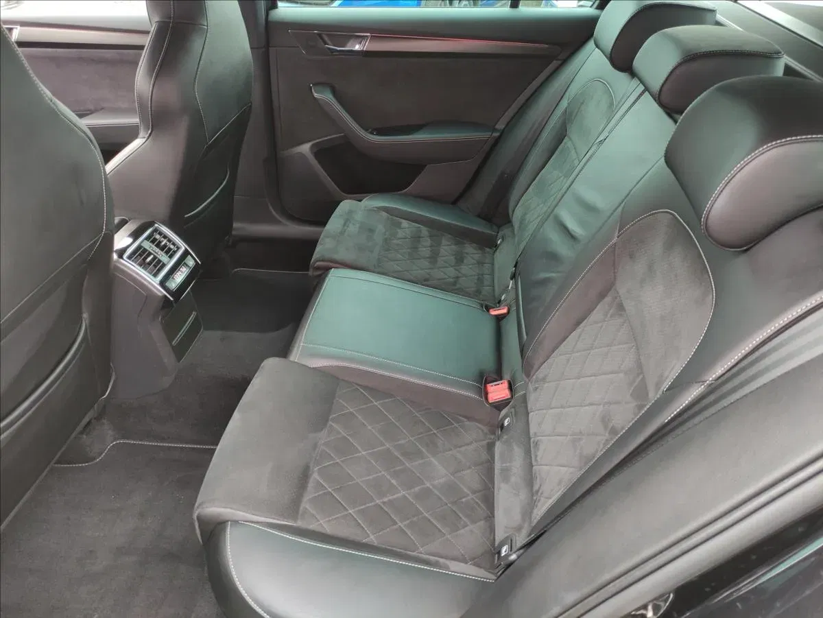 Škoda Superb - Náhled 7