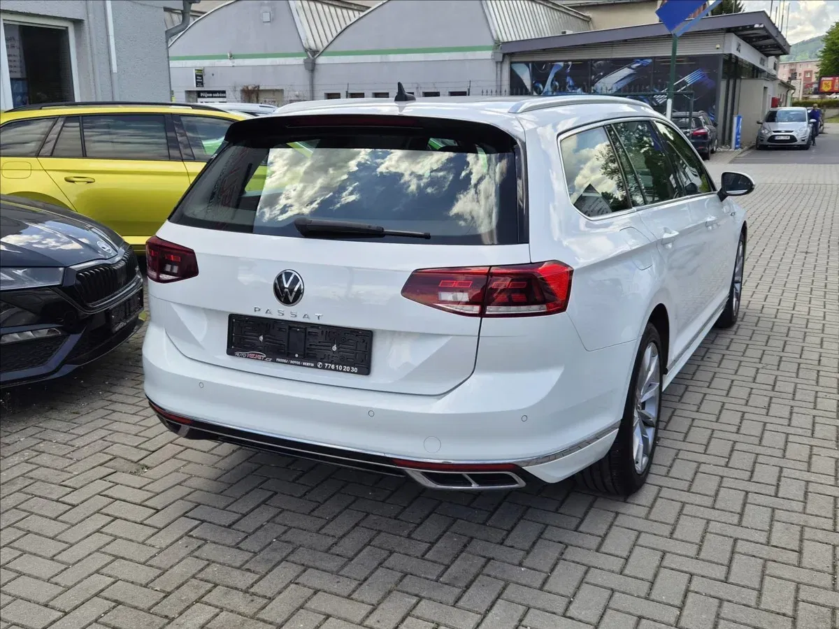 Volkswagen Passat - Náhled 3