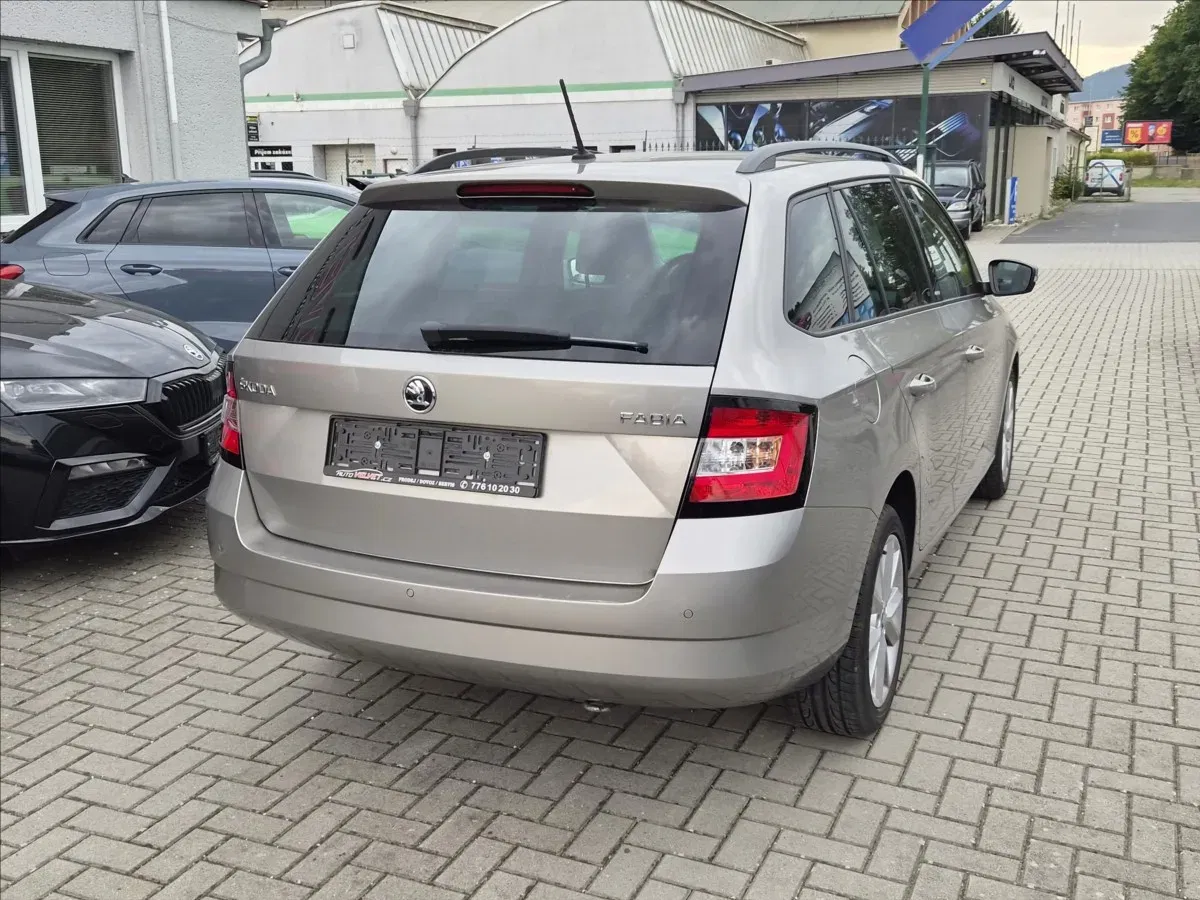 Škoda Fabia - Náhled 3
