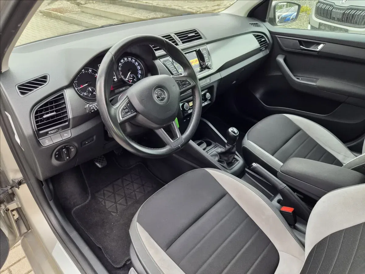 Škoda Fabia - Náhled 5