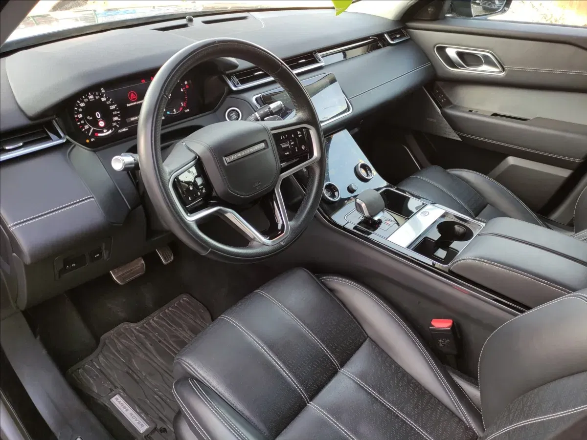 Land Rover Range Rover Velar - Náhled 5