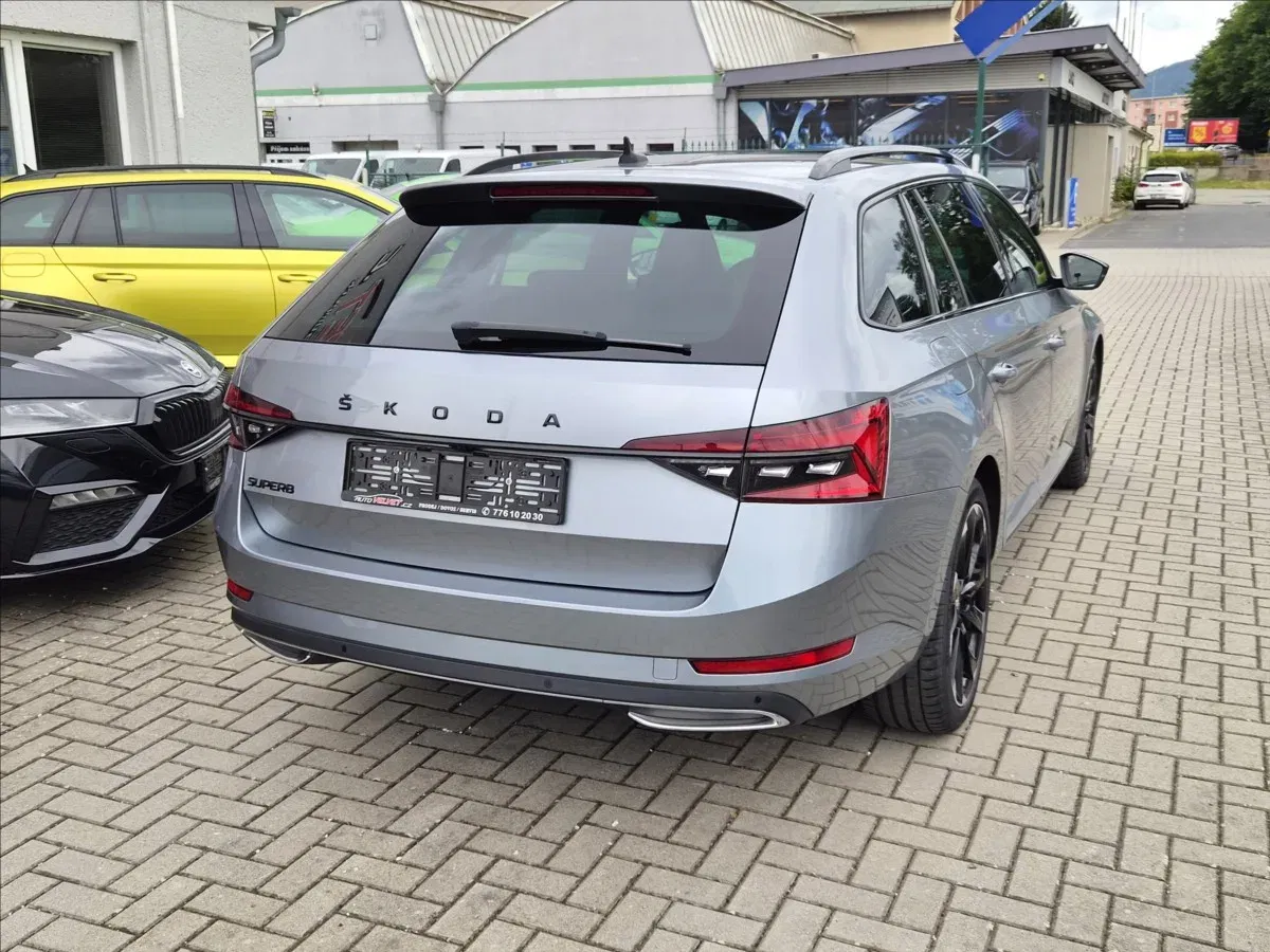 Škoda Superb - Náhled 3