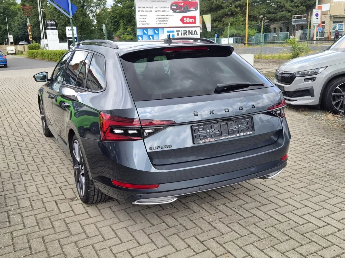Škoda Superb - Náhled 2
