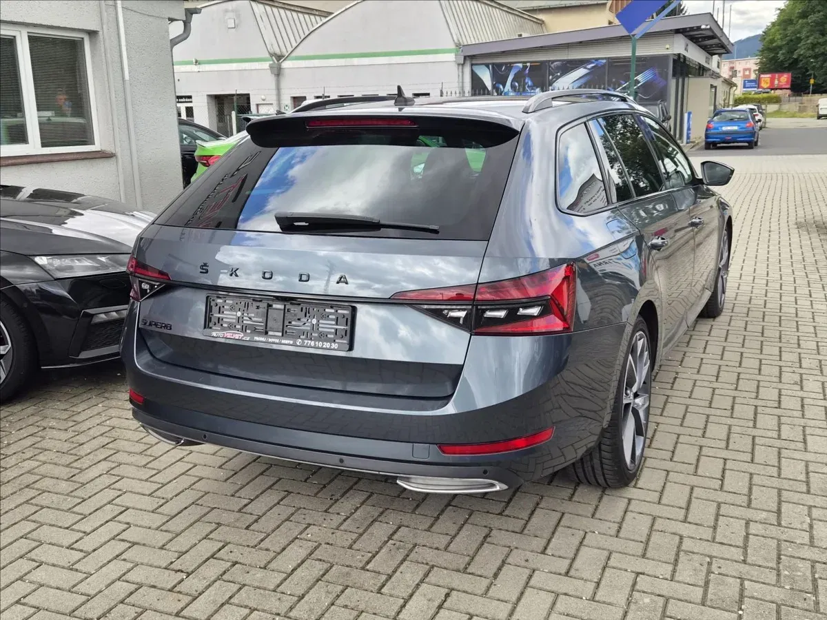 Škoda Superb - Náhled 3