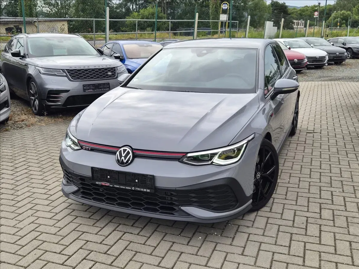 Volkswagen Golf – fotografie 1