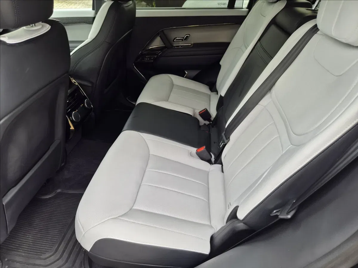 Land Rover Range Rover Sport - Náhled 8