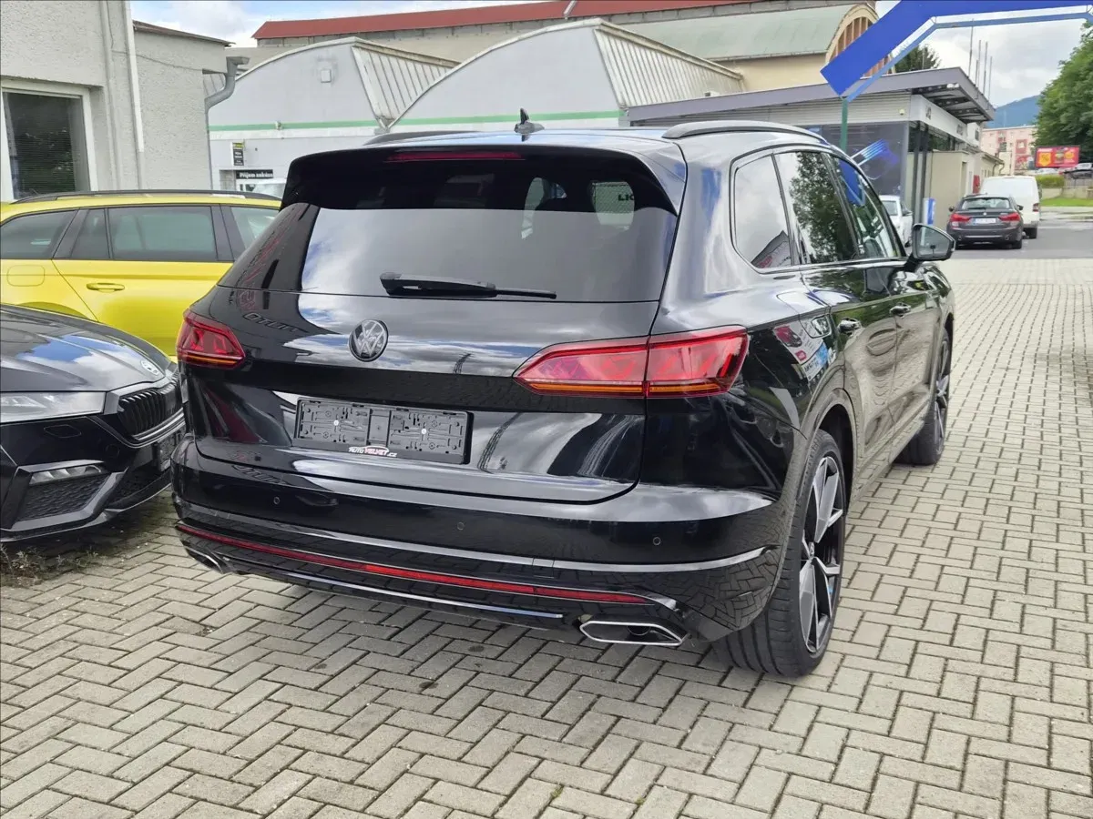 Volkswagen Touareg - Náhled 3