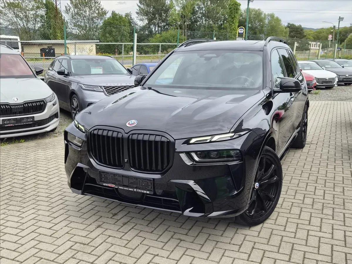 BMW X7