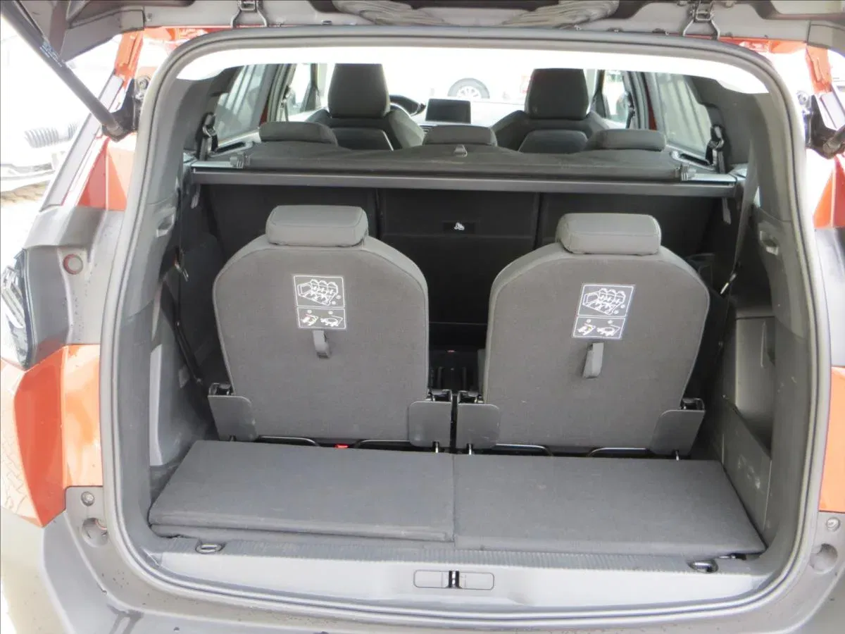 Peugeot 5008 - Náhled 7