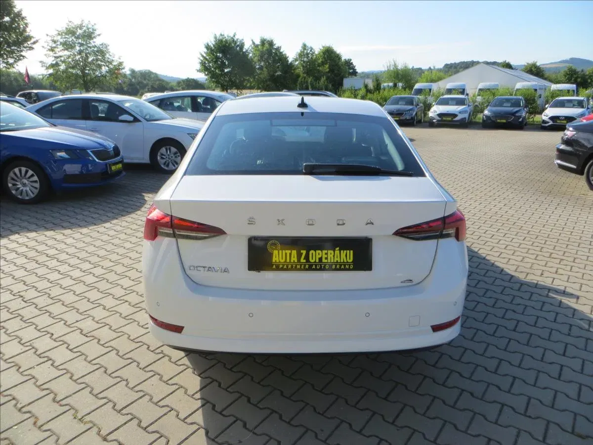Škoda Octavia - Náhled 6