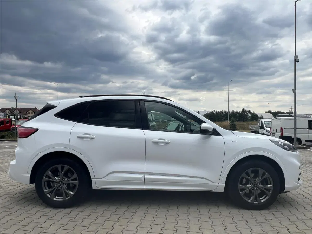Ford Kuga - Náhled 6