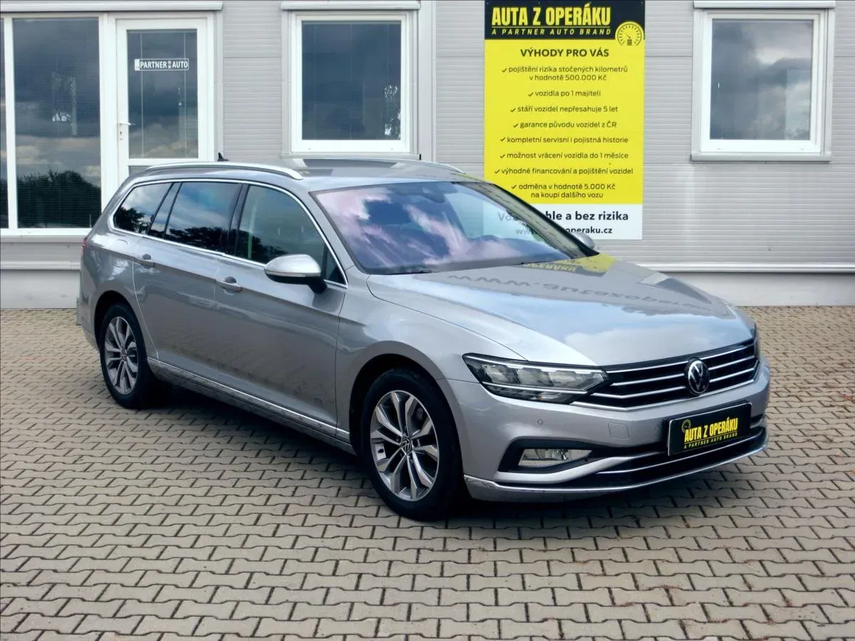 Volkswagen Passat - Obrázek 1