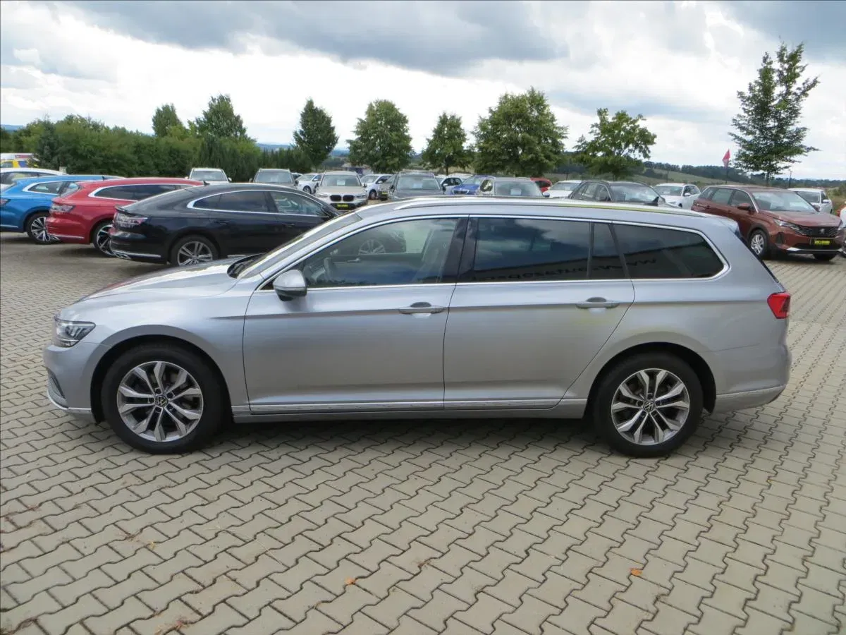 Volkswagen Passat - Náhled 4