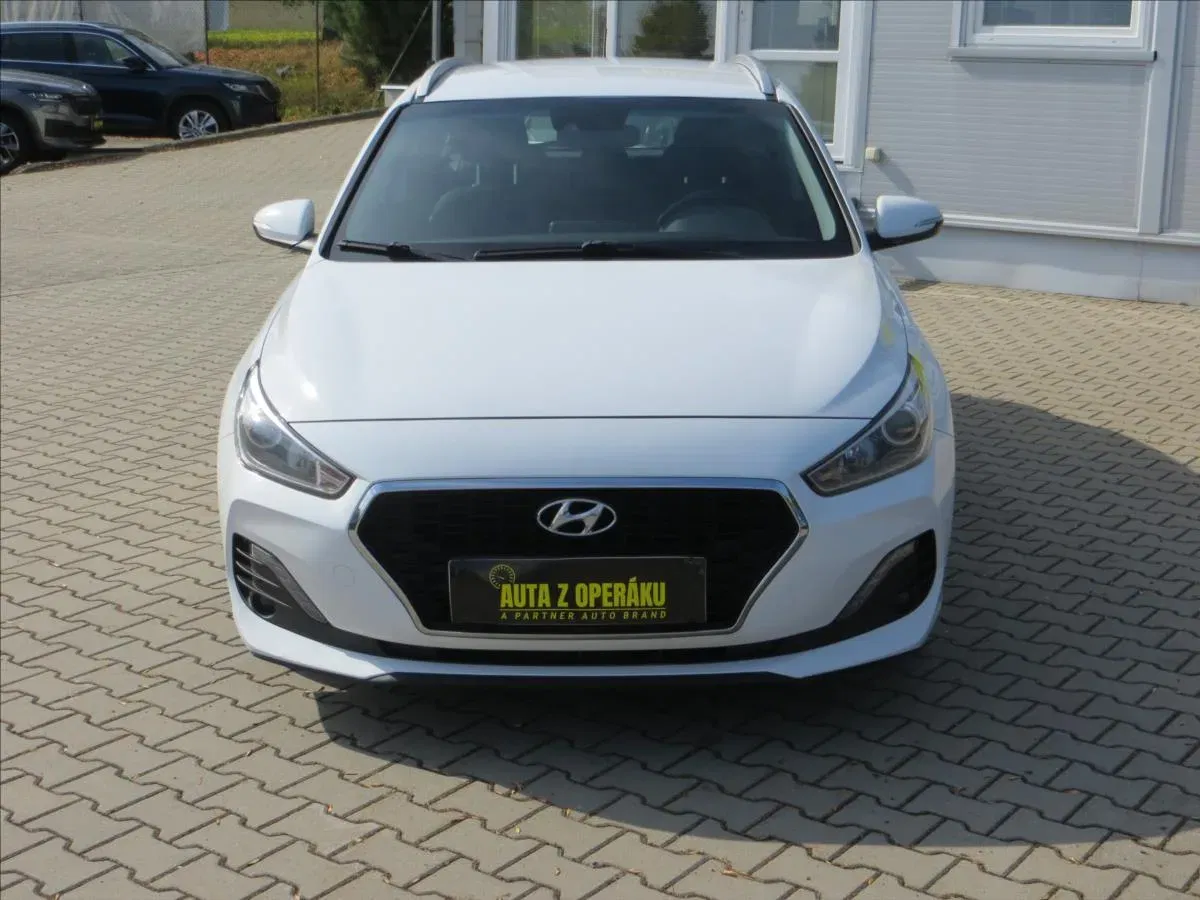 Hyundai i30 - Náhled 2