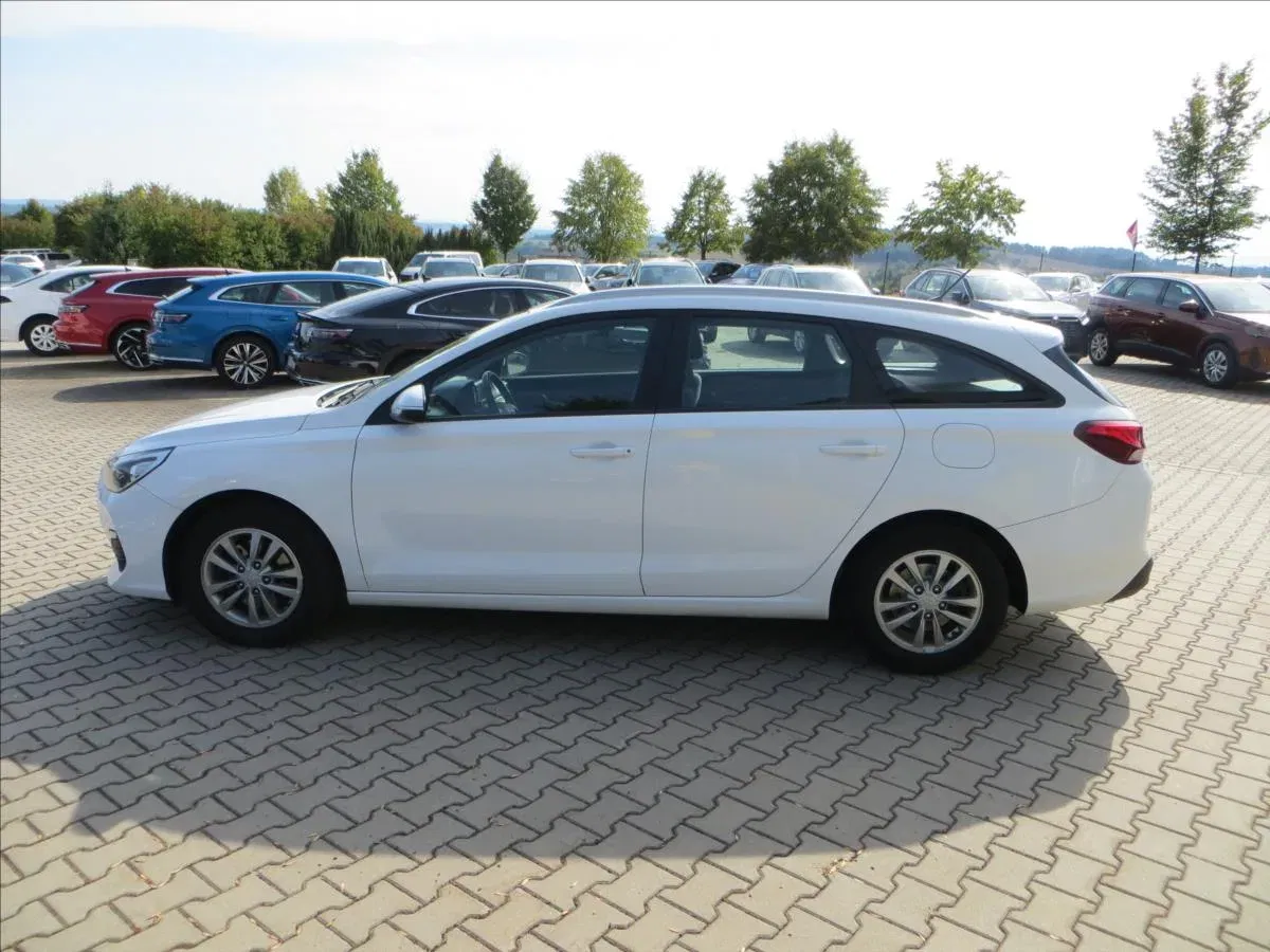 Hyundai i30 - Náhled 4