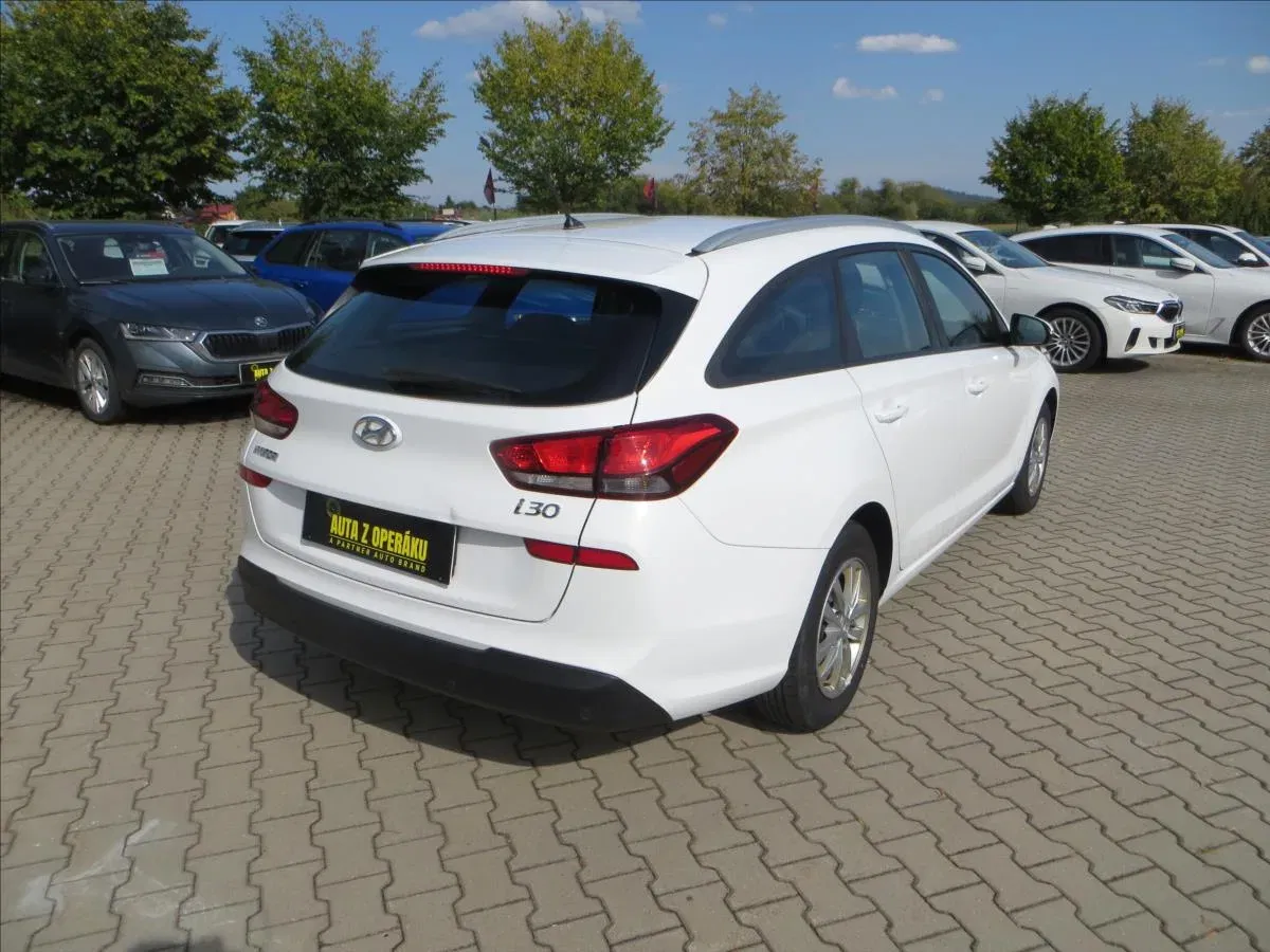 Hyundai i30 - Náhled 8
