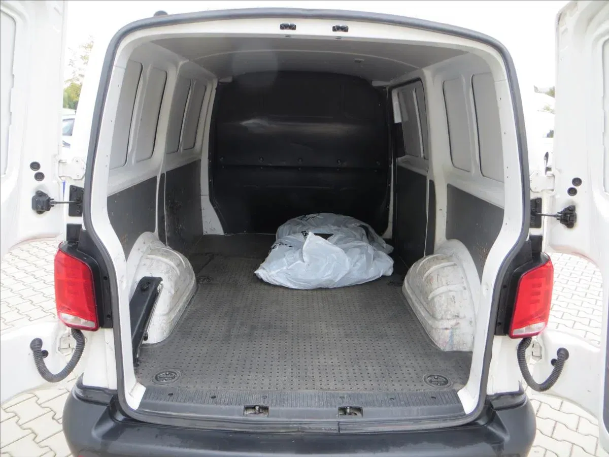Volkswagen Transporter - Náhled 7