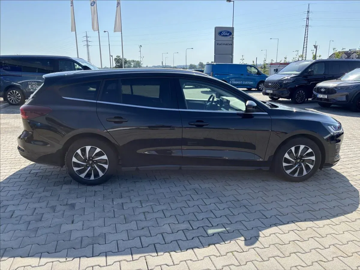 Ford Focus - Náhled 3