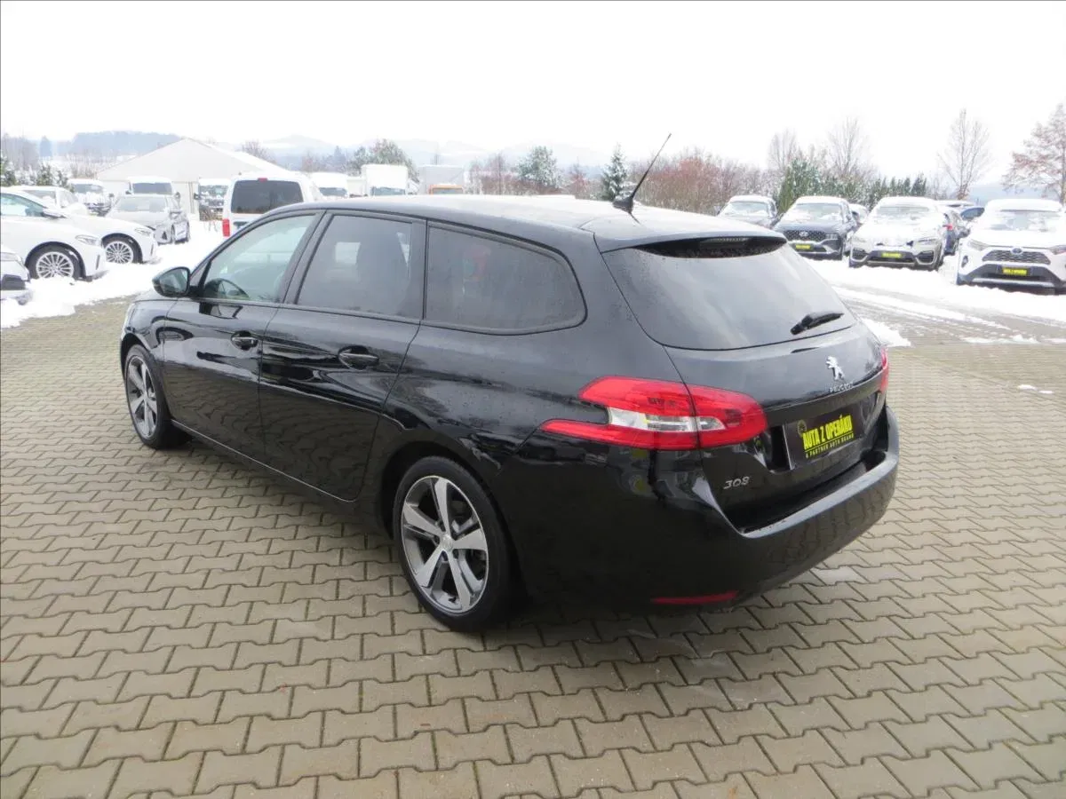 Peugeot 308 - Náhled 5
