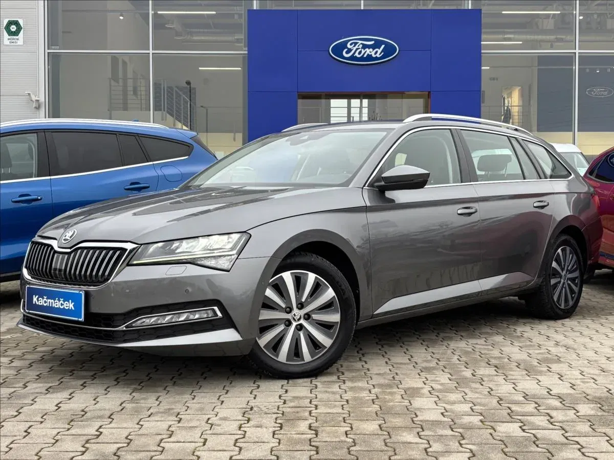 Škoda Superb - Obrázek 1