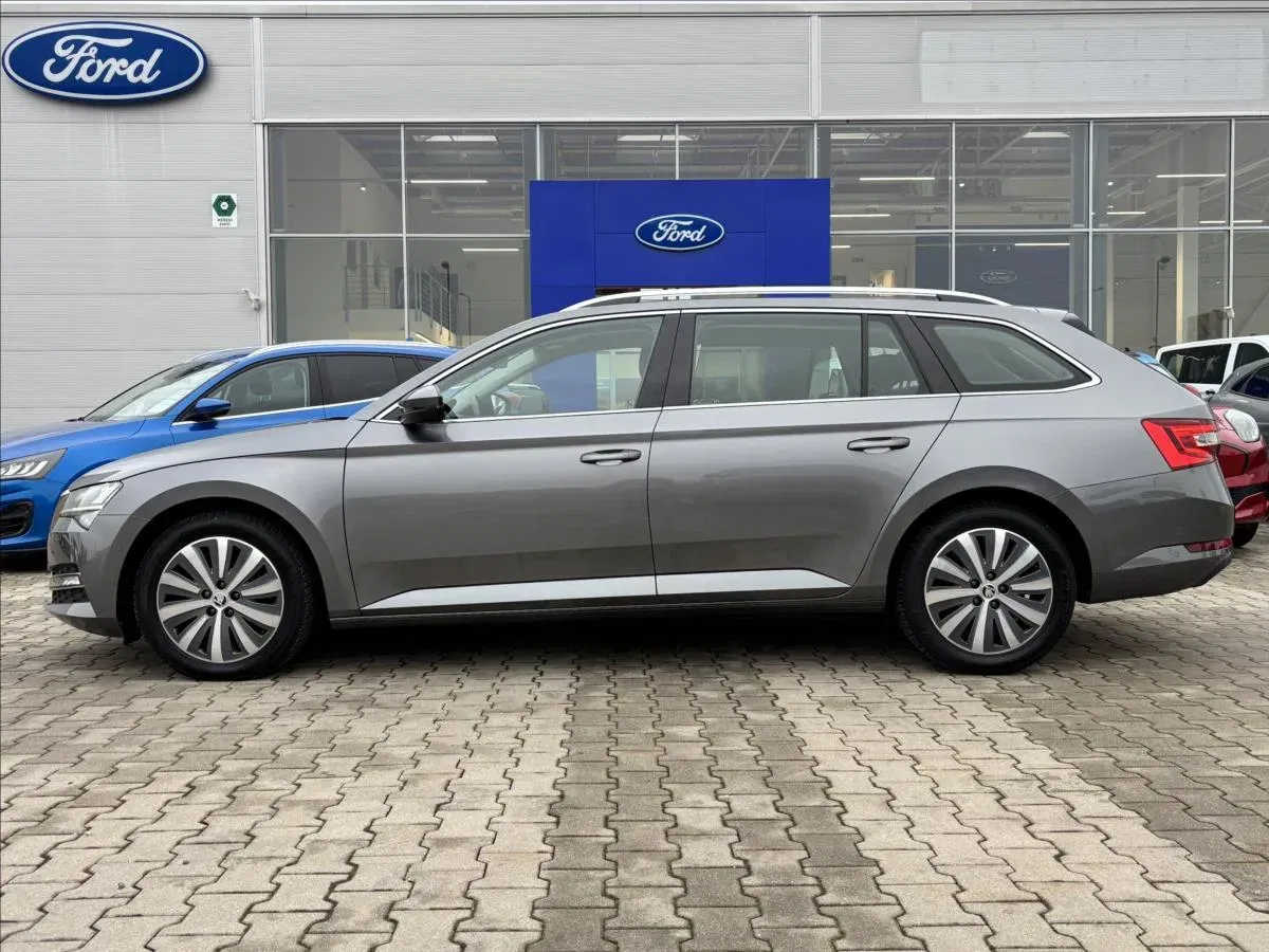 Škoda Superb - Náhled 2