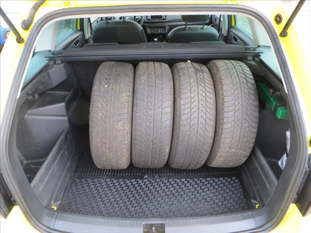Škoda Fabia - Náhled 7