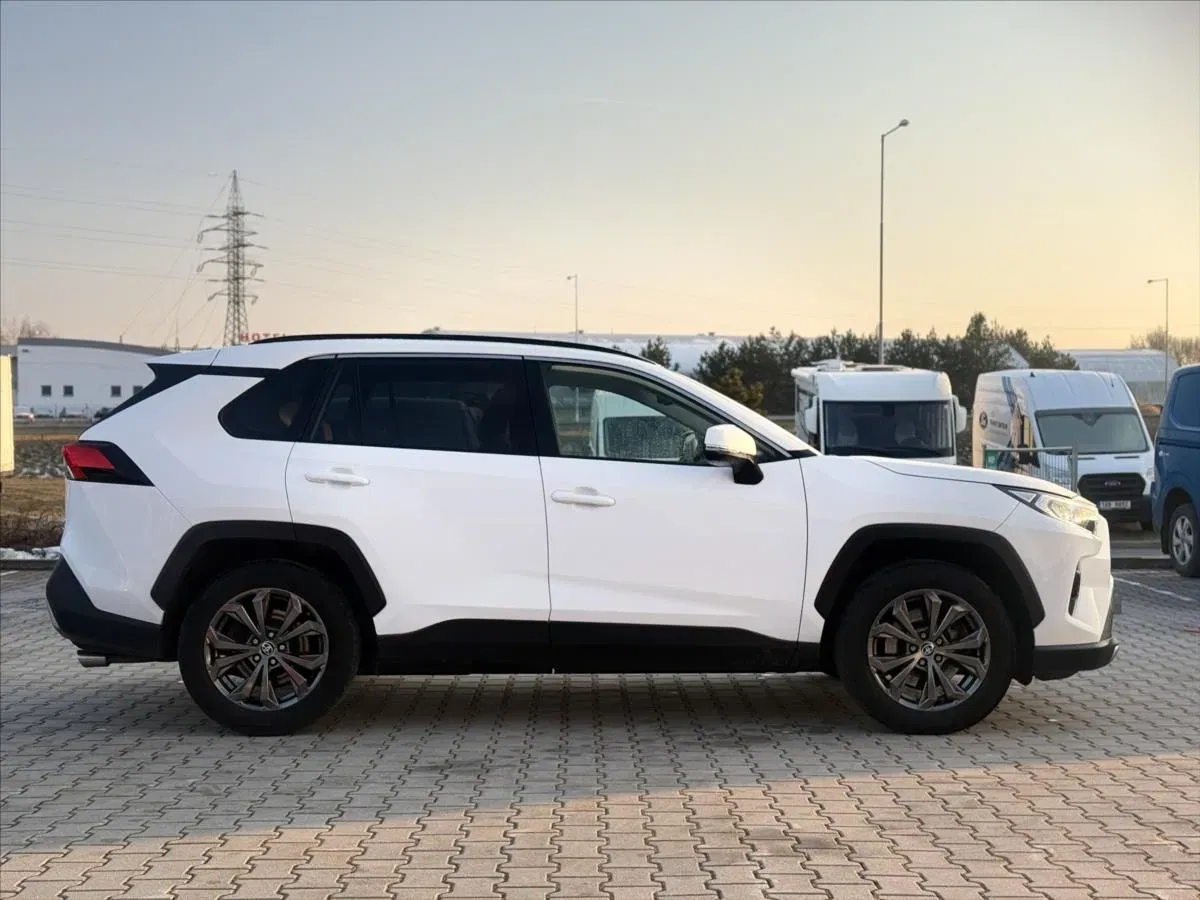 Toyota RAV4 - Náhled 6