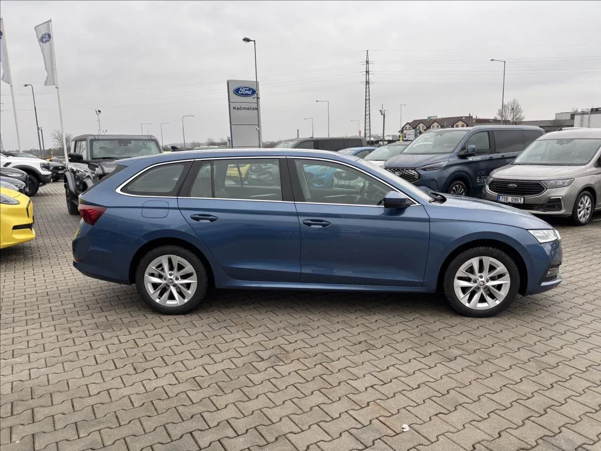 Škoda Octavia - Náhled 6