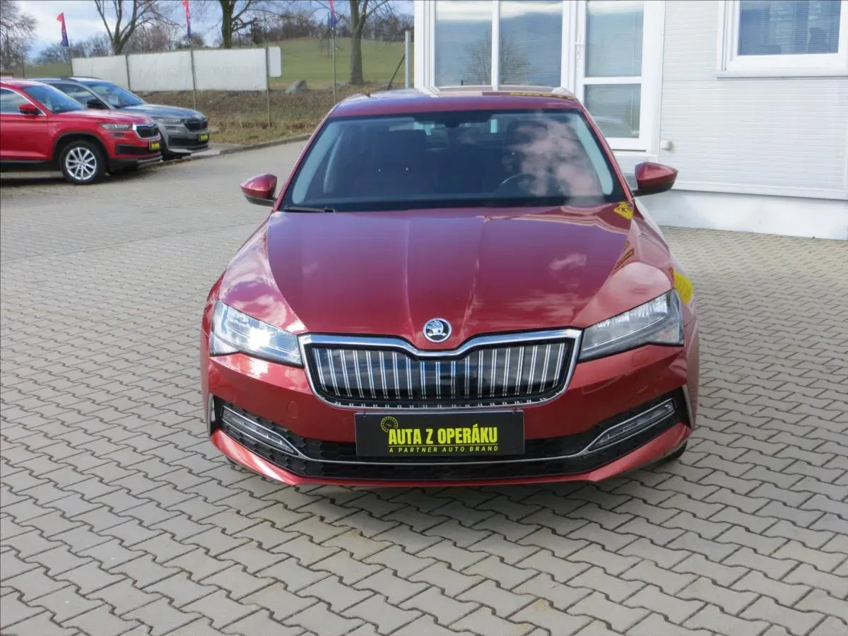 Škoda Superb - Náhled 2