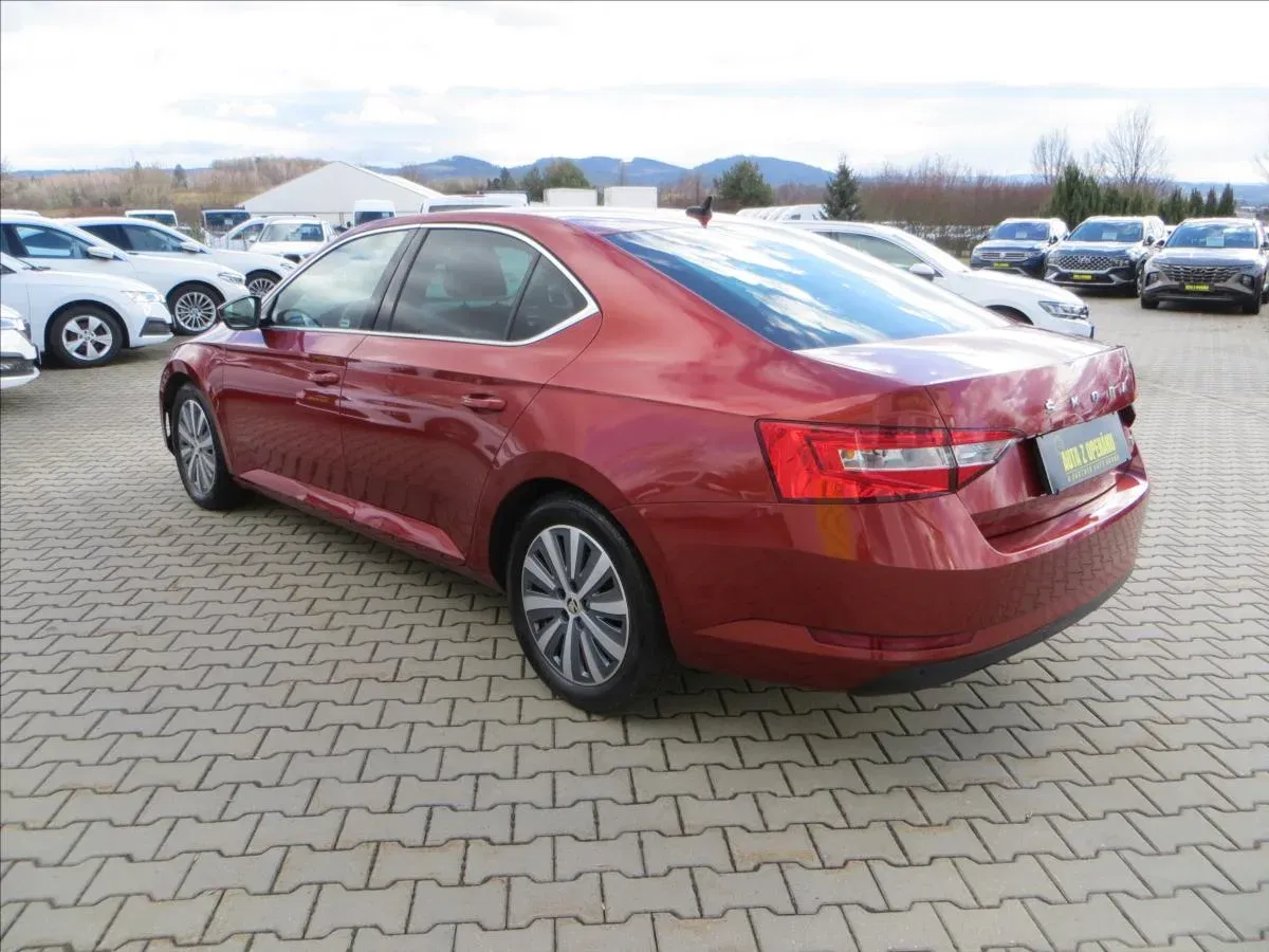 Škoda Superb - Náhled 5