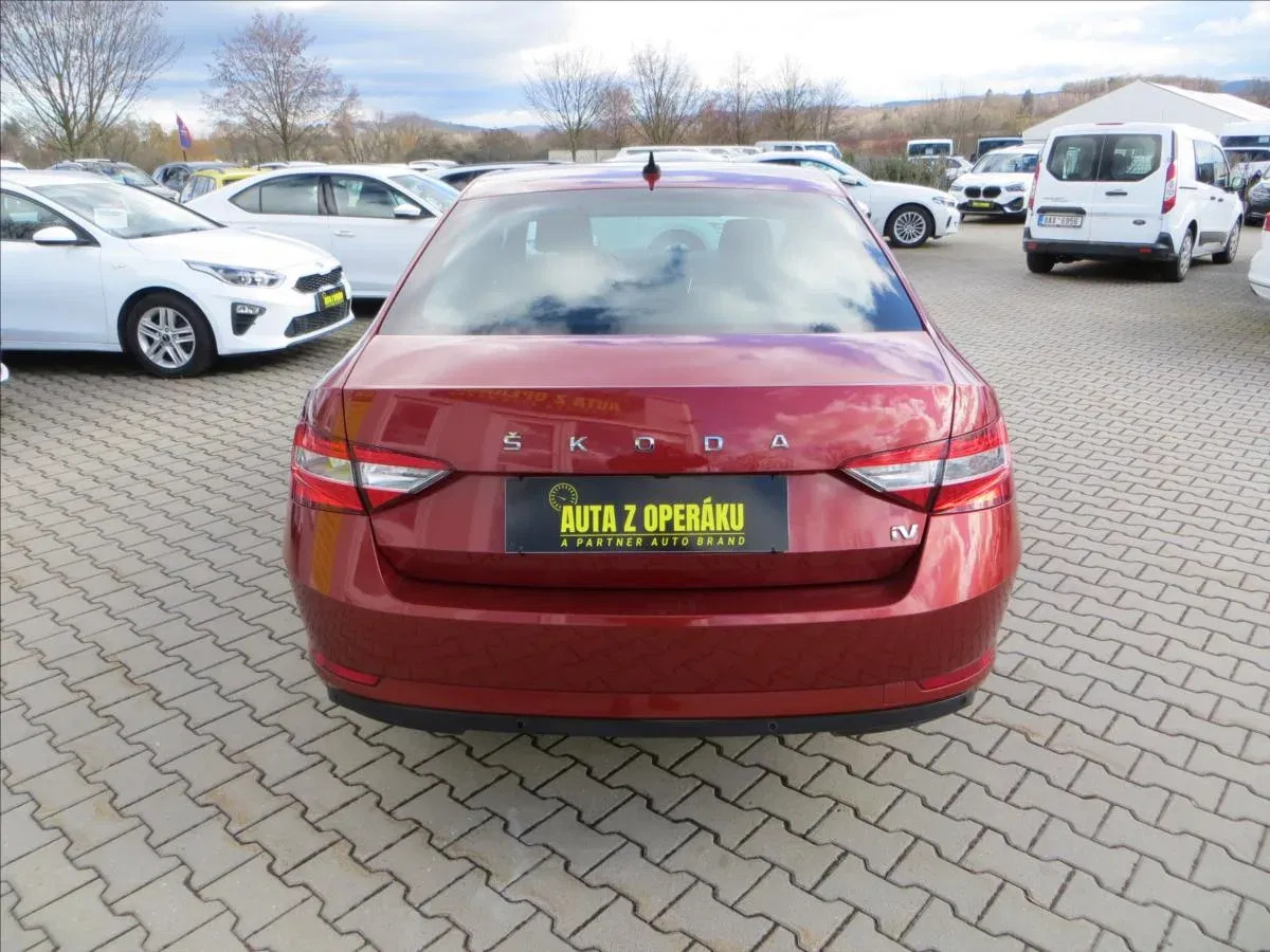Škoda Superb - Náhled 6