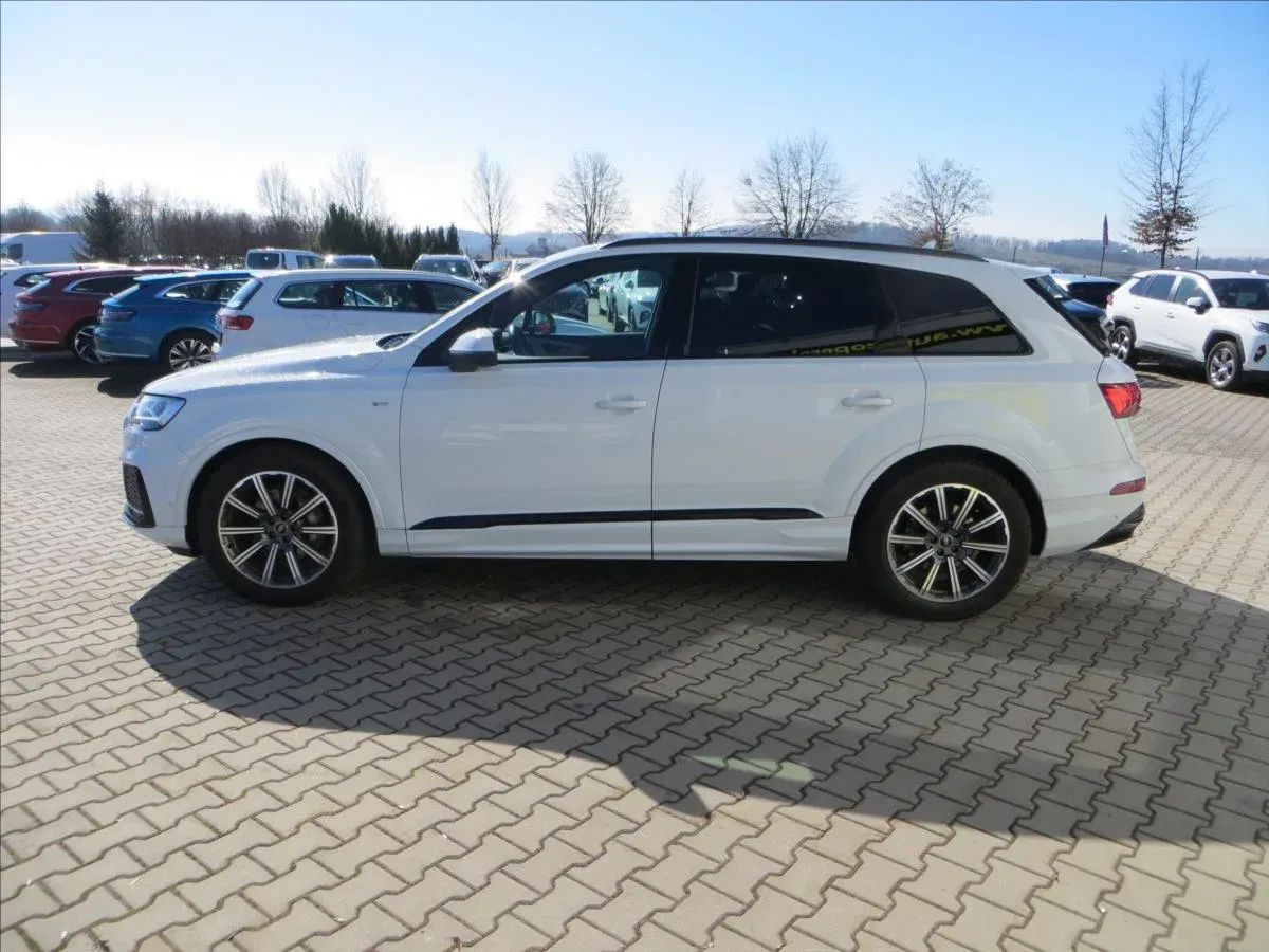 Audi Q7 - Náhled 4