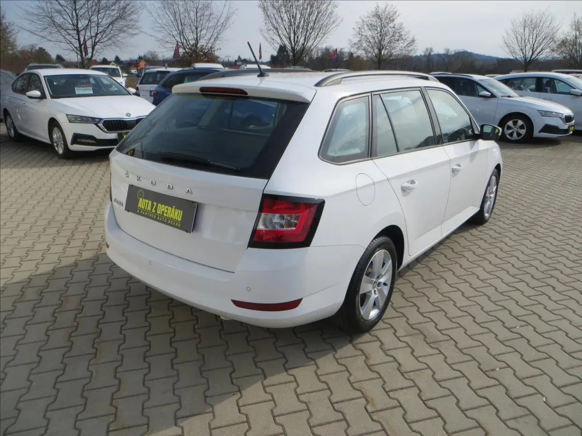 Škoda Fabia - Náhled 8