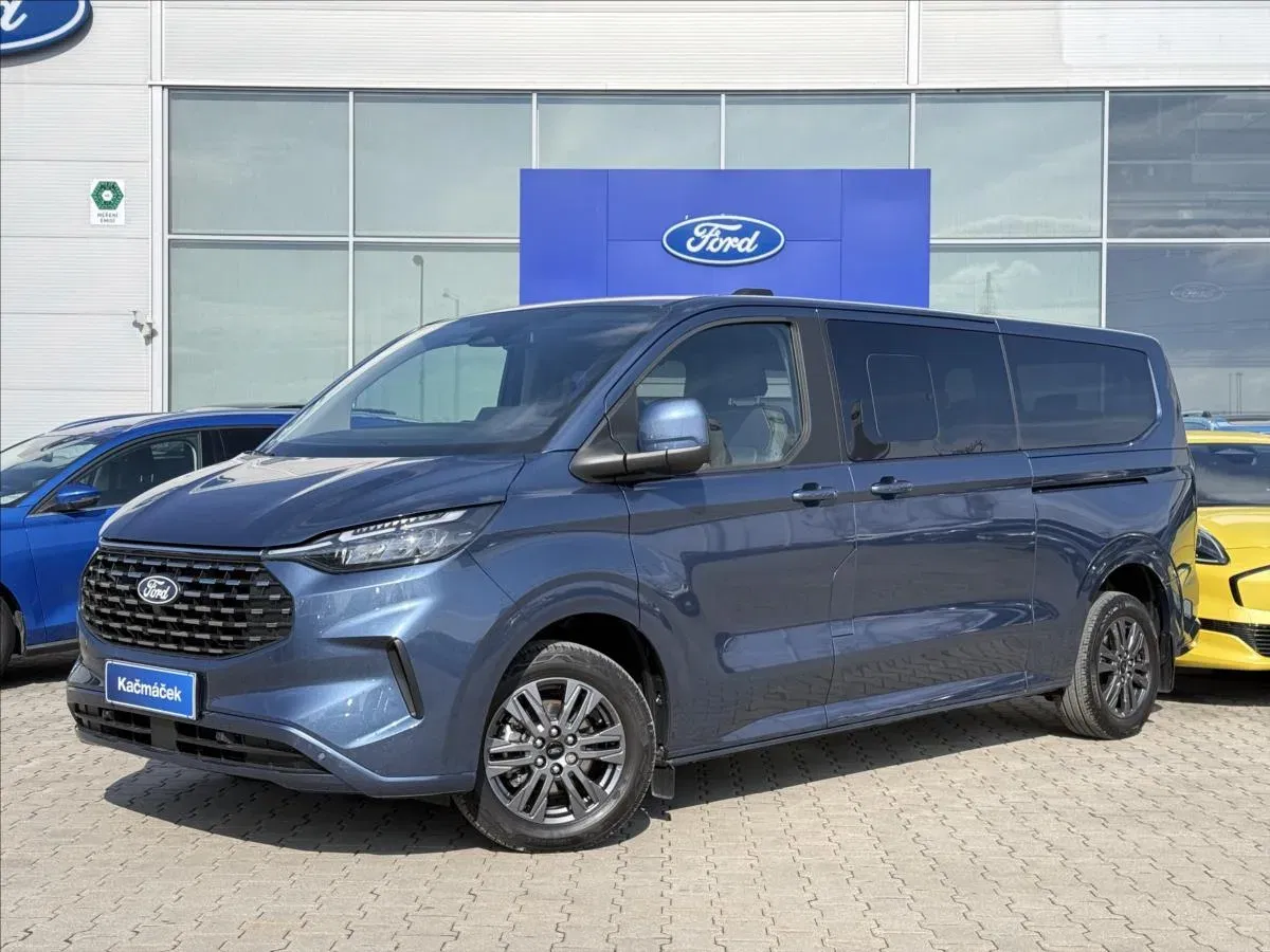Ford Tourneo Custom - Obrázek 1