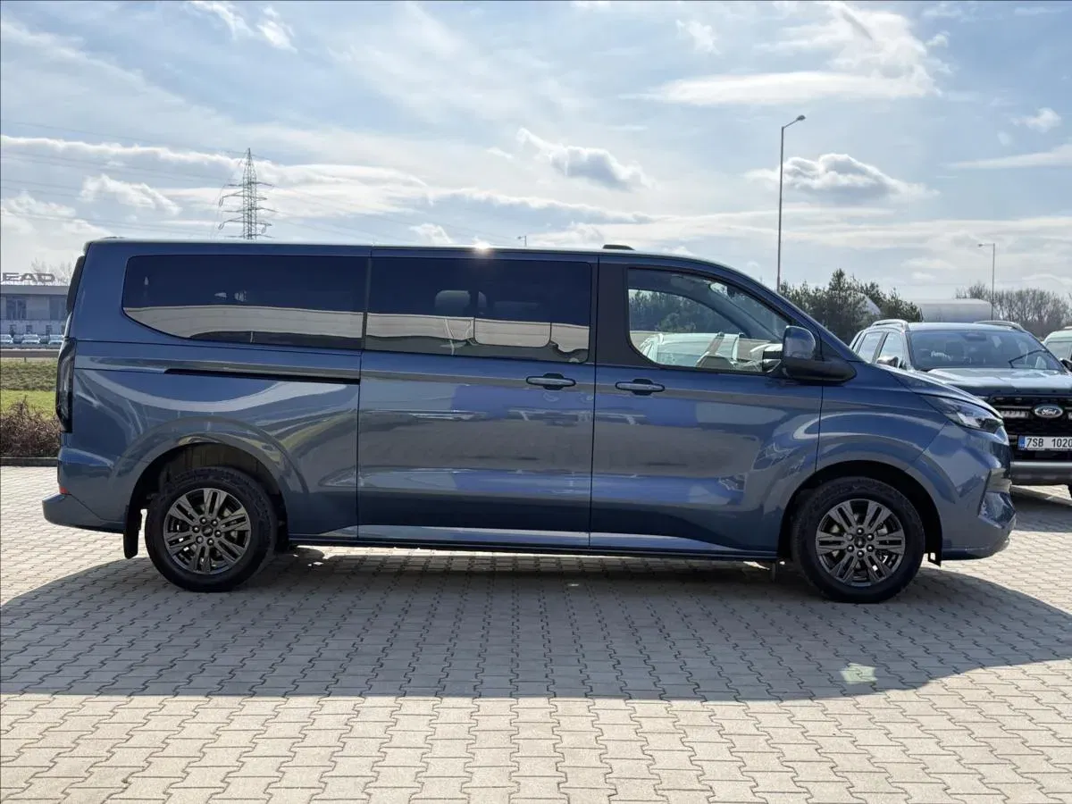 Ford Tourneo Custom - Náhled 6