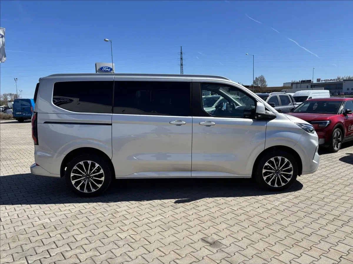 Ford Tourneo Custom - Náhled 6