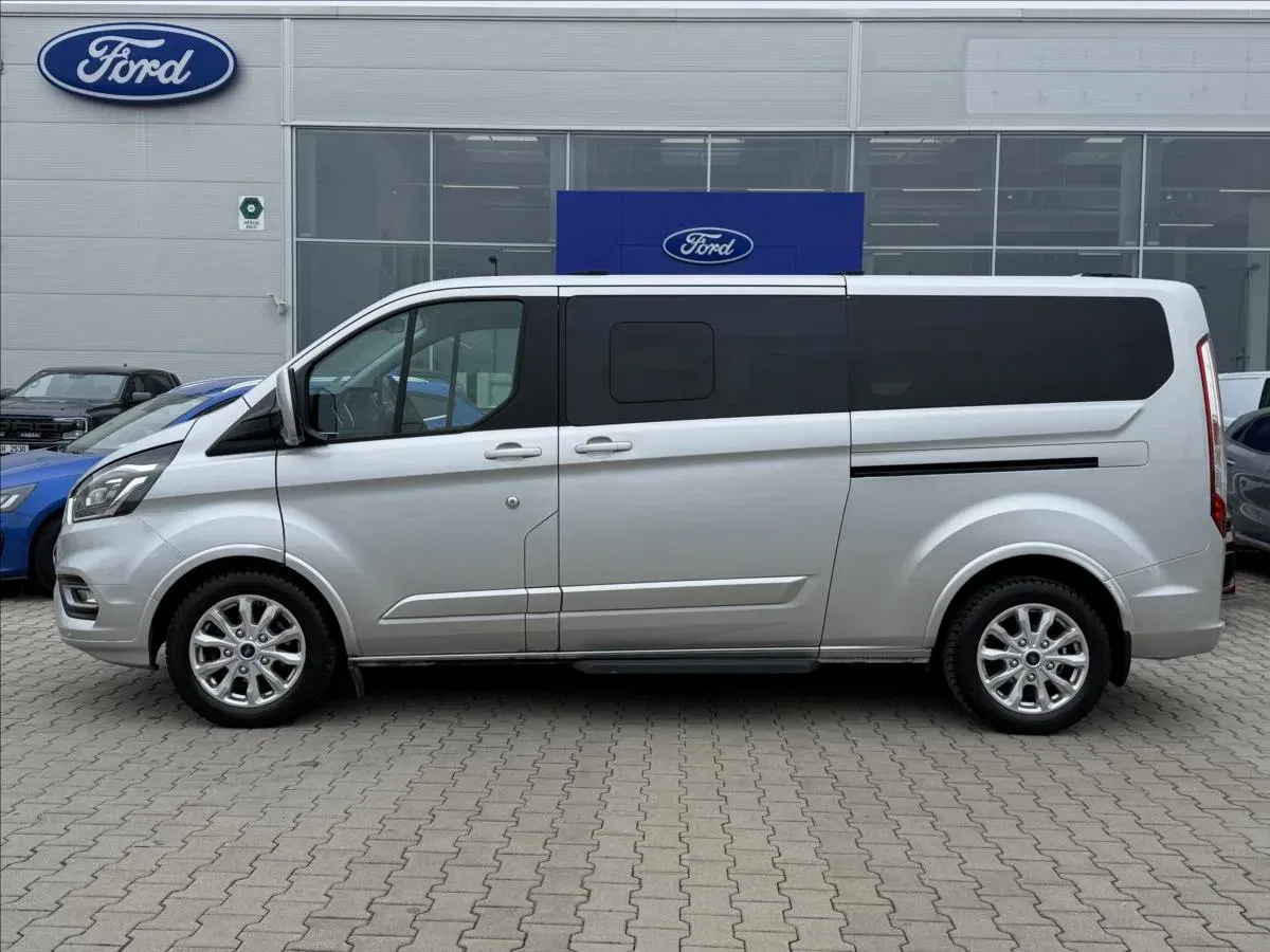 Ford Tourneo Custom - Náhled 2