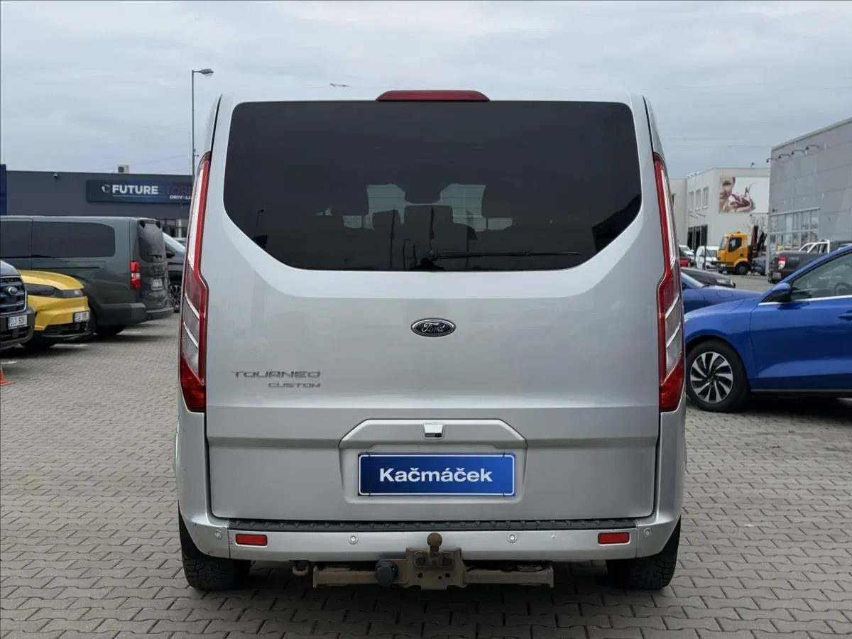 Ford Tourneo Custom - Náhled 4