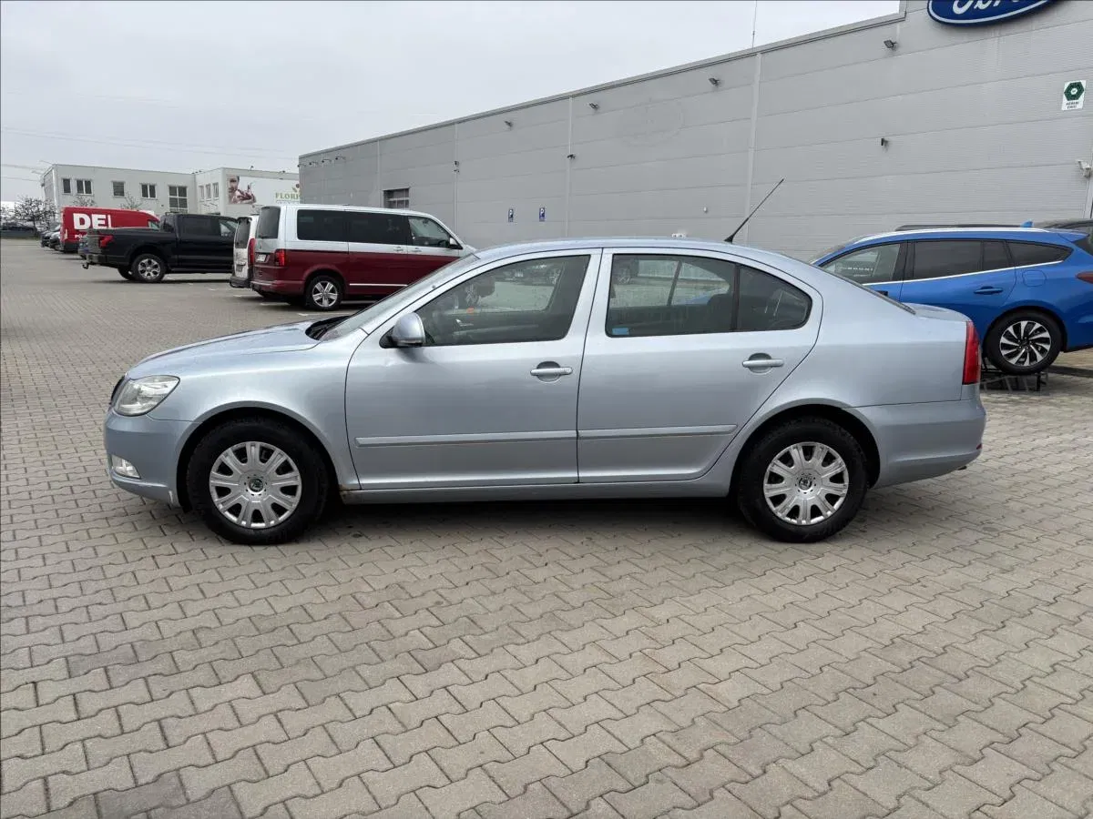 Škoda Octavia - Náhled 2